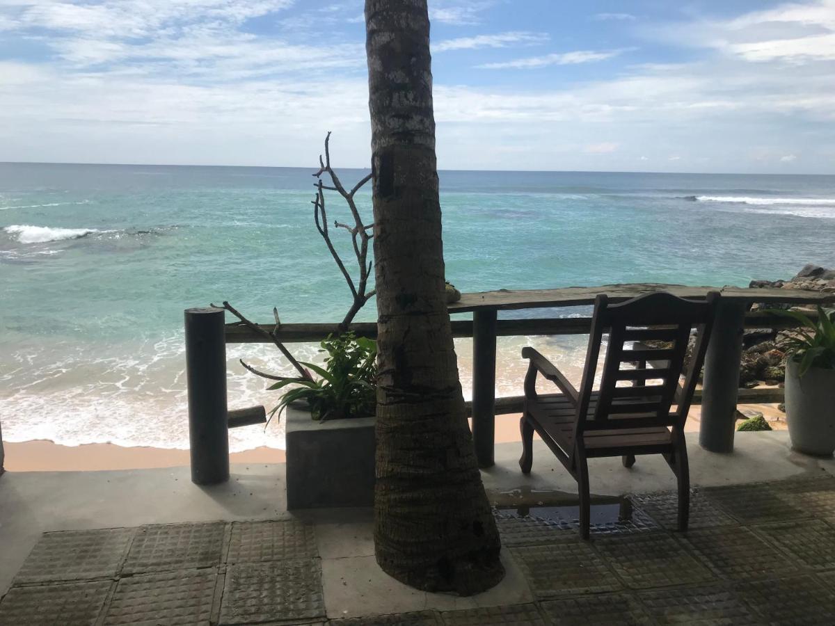 Fantasea Villa Unawatuna Exterior photo